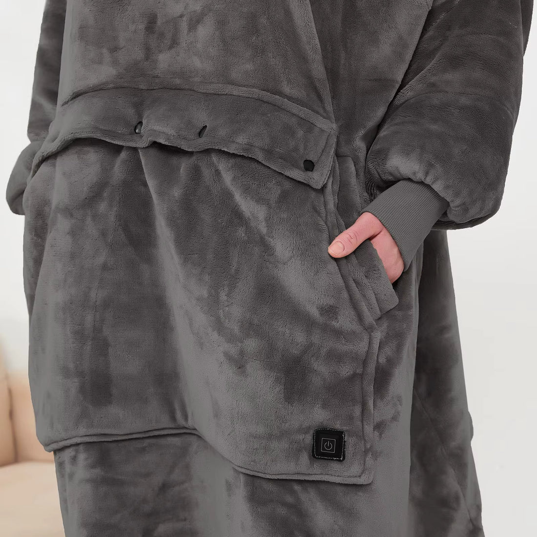 ELORMÉ™ Heated Hoodie